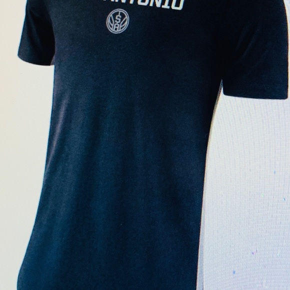 San Antonio Spurs NBA Alt Hem tee shirt sz Large. New with tags in original bag - Picture 15 of 16